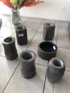 Vases funéraires