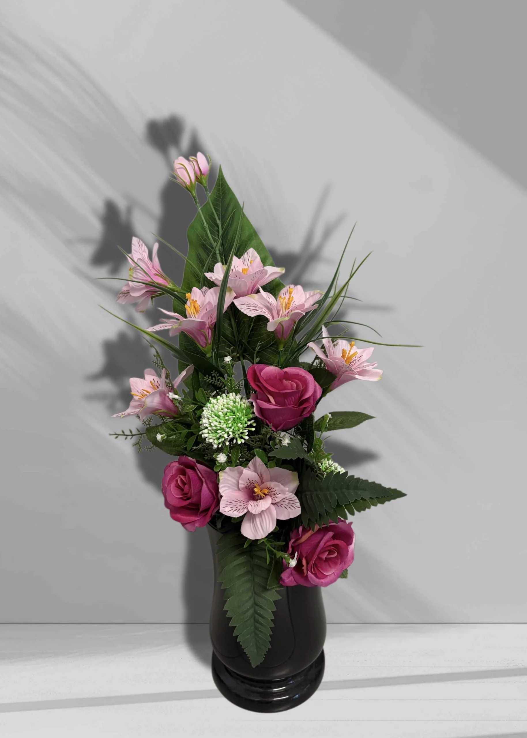 Cone fleurs roses